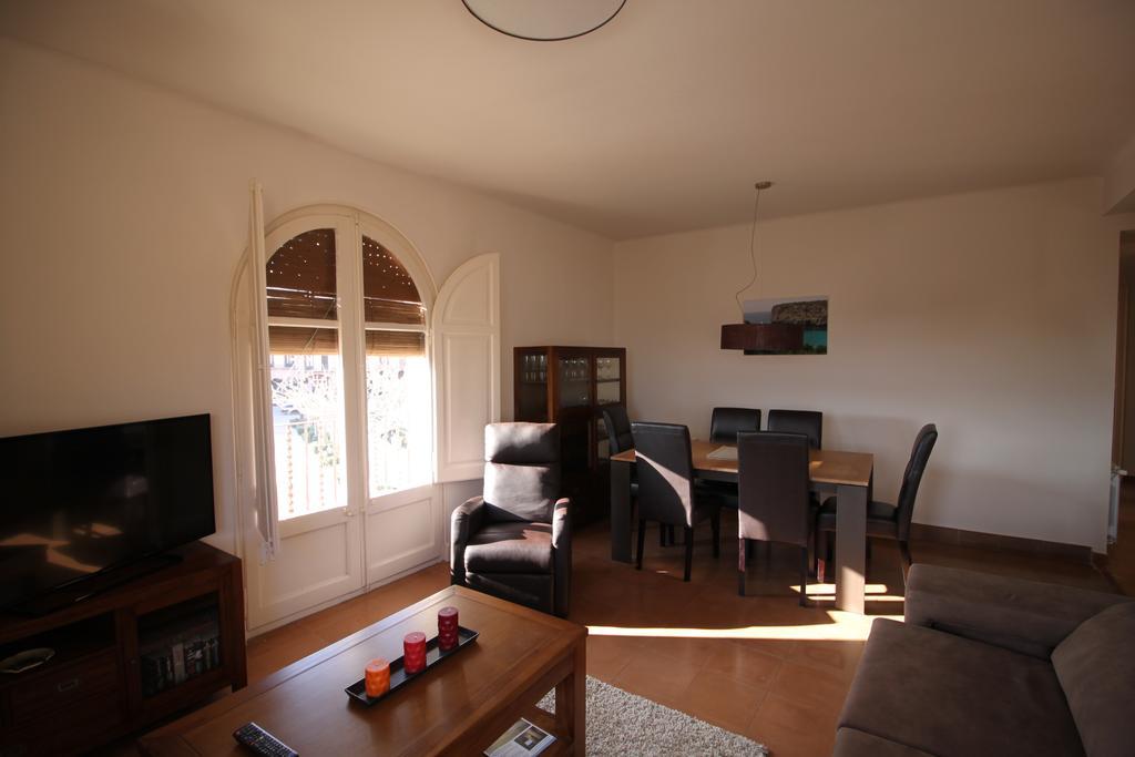 Apartment Market Square Cardona Buitenkant foto